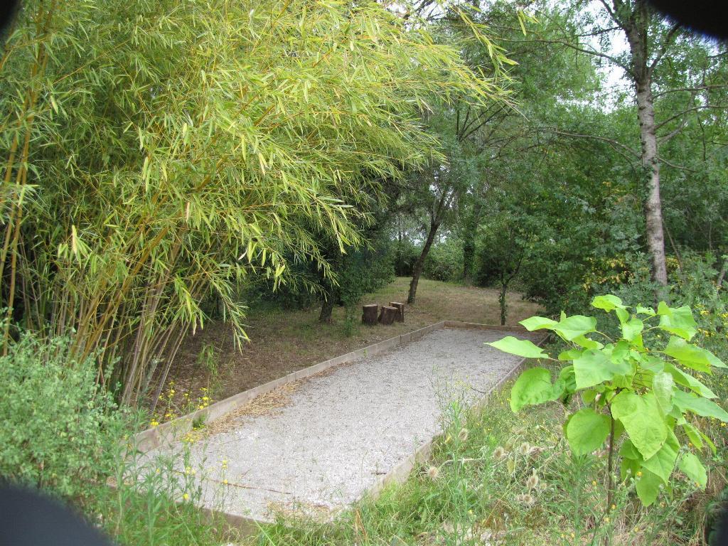 Domaine Du Bois Gite Marion Galargues Exterior photo